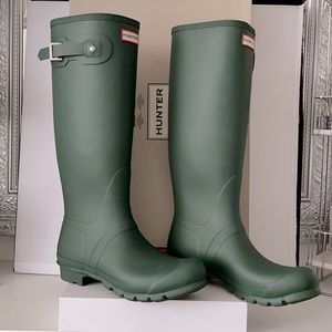 Hunter Dark Green Women's Rain Boots